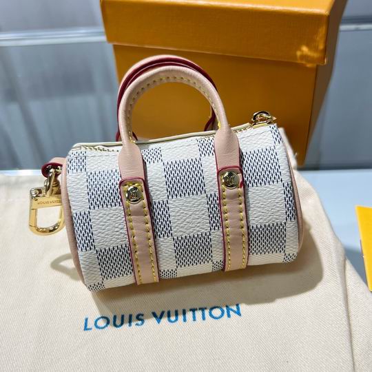 LV keyring 03lyh75